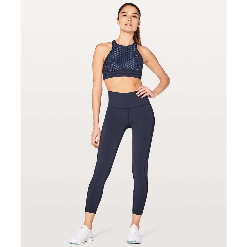 💙⚡ Lululemon Colour Me Quick 7/8 Tight 25” Navy Blue Size 8 Offers Welcome ✨ - Picture 2 of 8